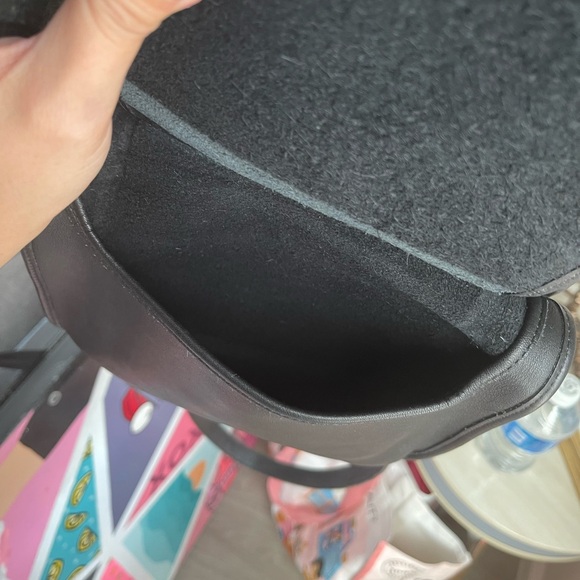 COACH hippie flap bag purse - Picture 3 of 4